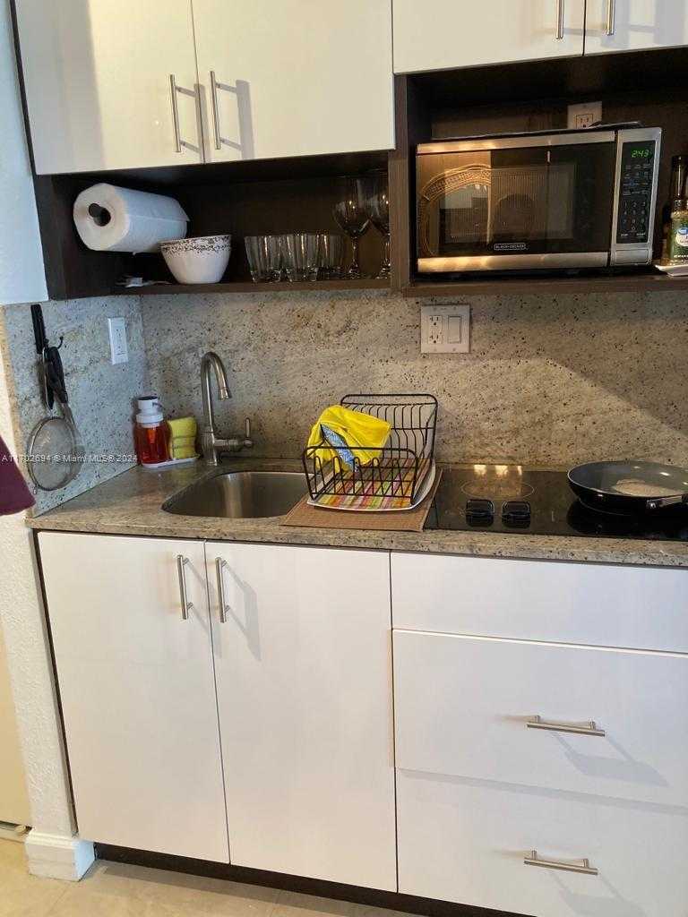 Small Image of 19201 COLLINS AVE #726, Sunny Isles Beach Number 12