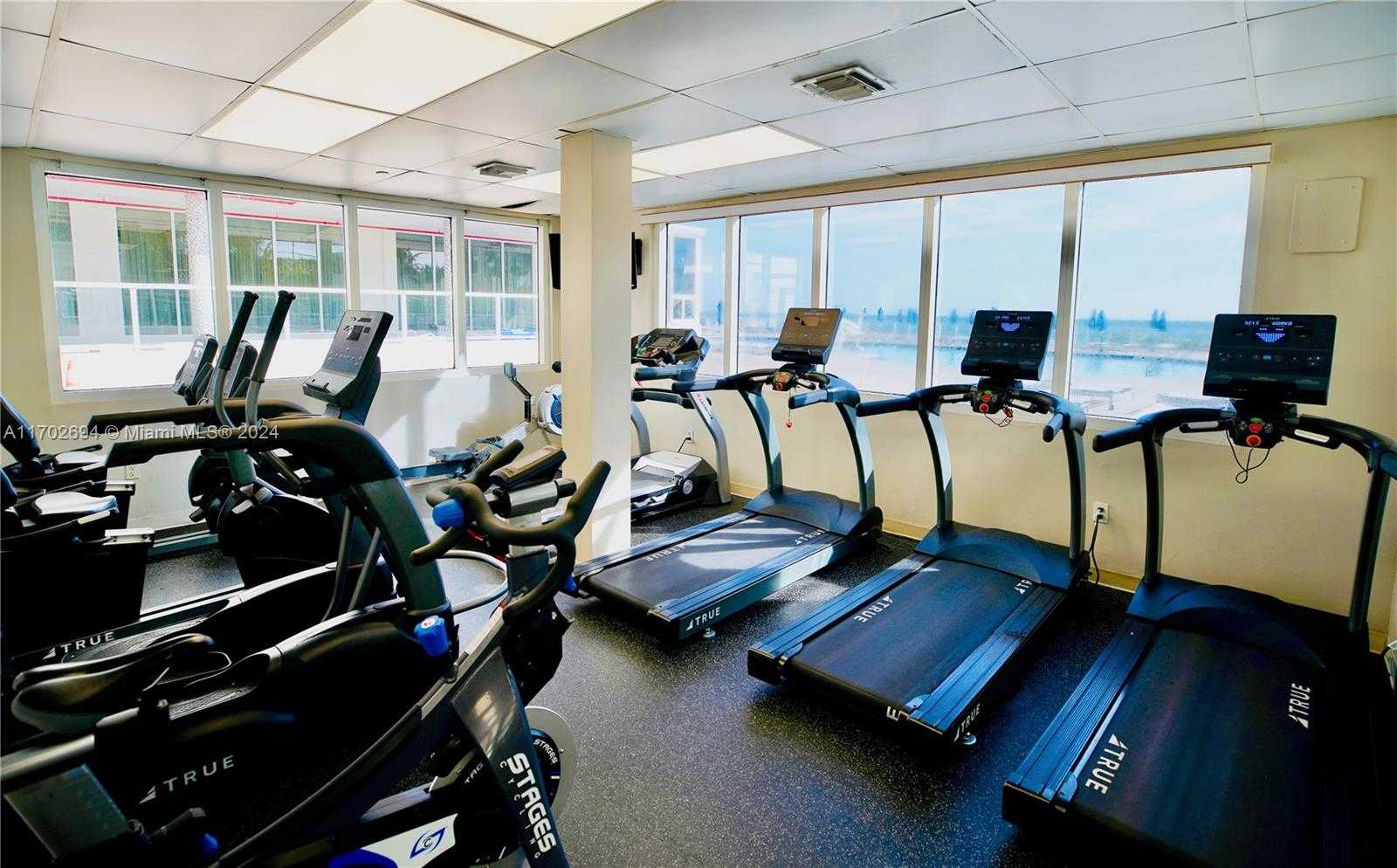 Small Image of 19201 COLLINS AVE #726, Sunny Isles Beach Number 16