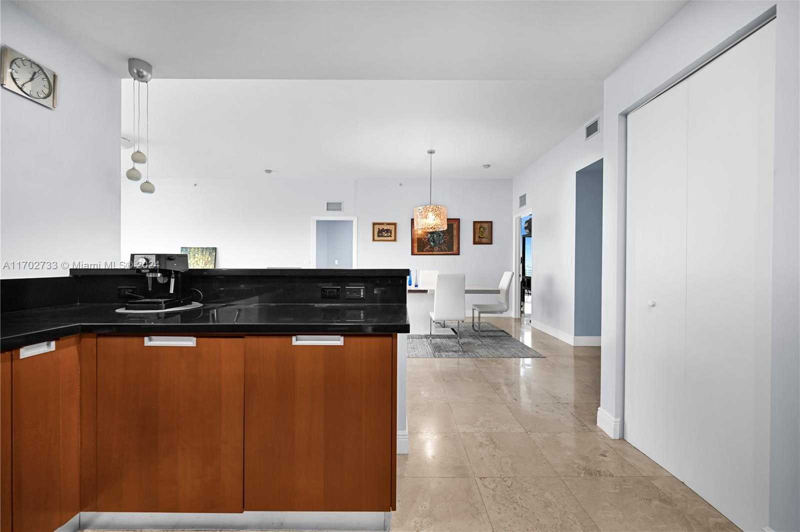 Small Image of 7901 HISPANOLA AVE #1211, North Bay Village Number 33