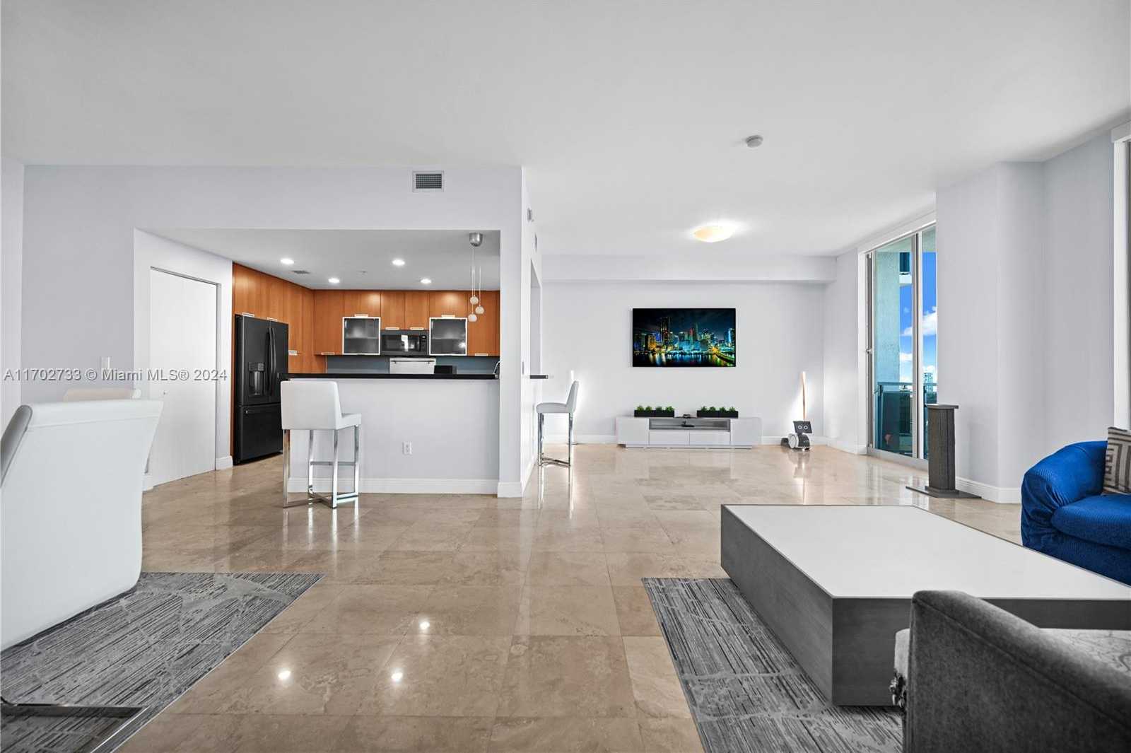 Small Image of 7901 HISPANOLA AVE #1211, North Bay Village Number 35