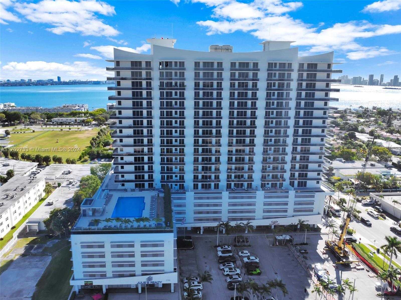 Small Image of 7901 HISPANOLA AVE #1211, North Bay Village Number 57