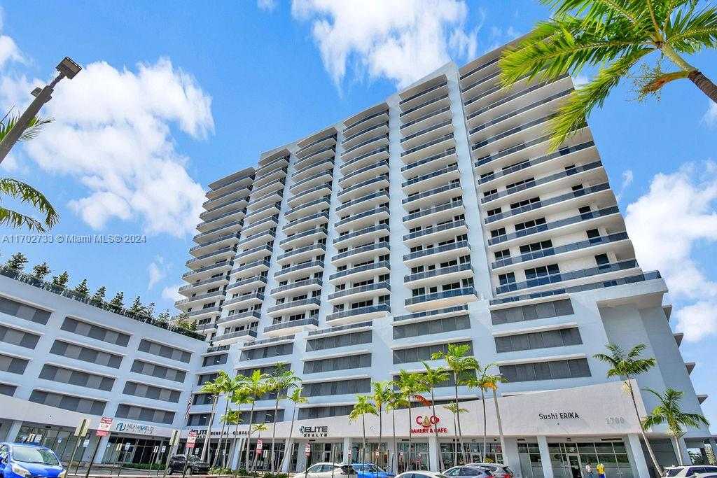 Small Image of 7901 HISPANOLA AVE #1211, North Bay Village Number 60