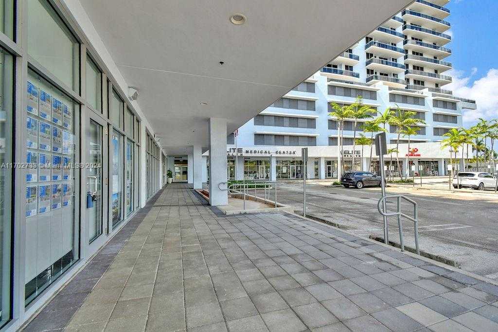 Small Image of 7901 HISPANOLA AVE #1211, North Bay Village Number 62