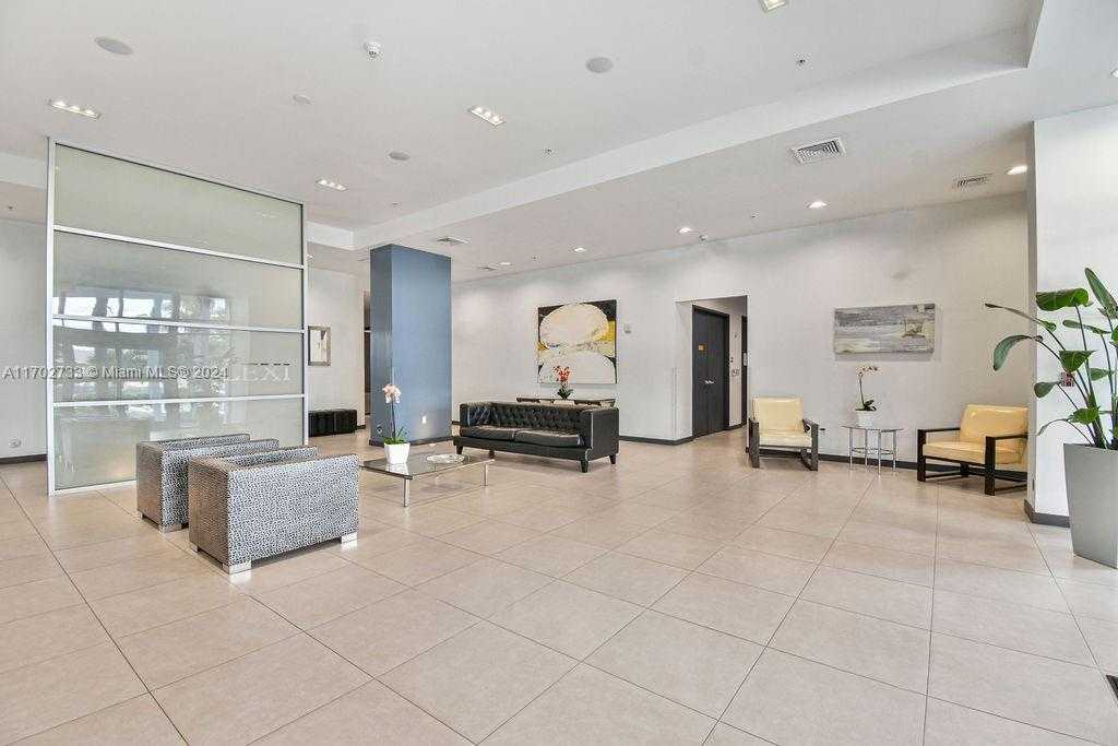 Small Image of 7901 HISPANOLA AVE #1211, North Bay Village Number 66