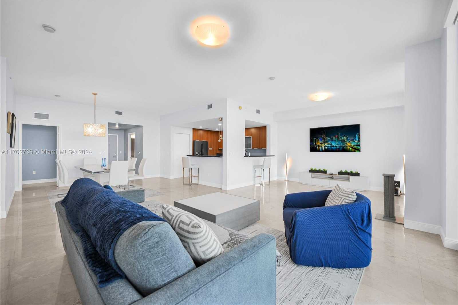 Small Image of 7901 HISPANOLA AVE #1211, North Bay Village Number 7
