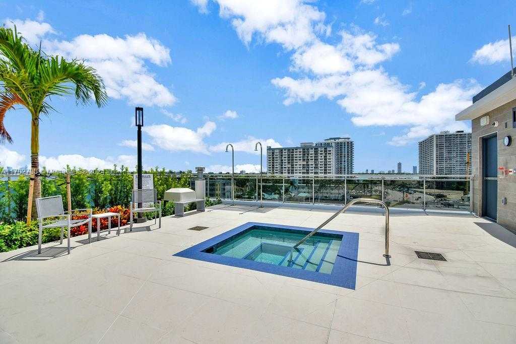 Small Image of 7901 HISPANOLA AVE #1211, North Bay Village Number 77