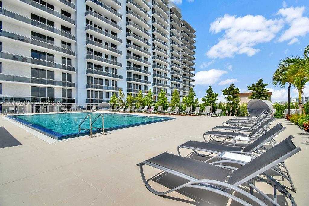 Small Image of 7901 HISPANOLA AVE #1211, North Bay Village Number 78