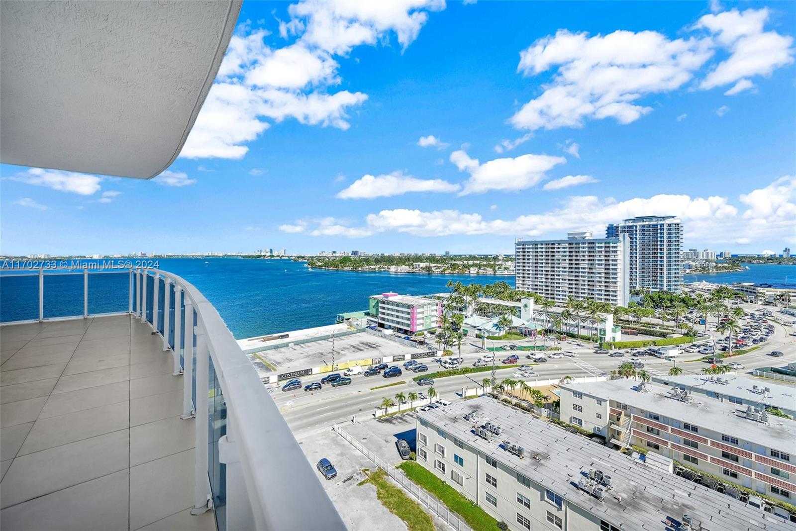 Small Image of 7901 HISPANOLA AVE #1211, North Bay Village Number 87
