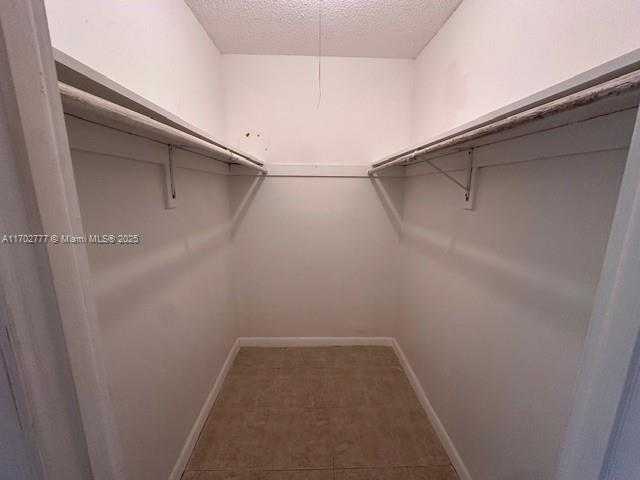 Small Image of 2223 PARK LN #304, Hollywood Number 13