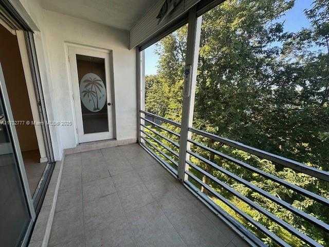 Small Image of 2223 PARK LN #304, Hollywood Number 15