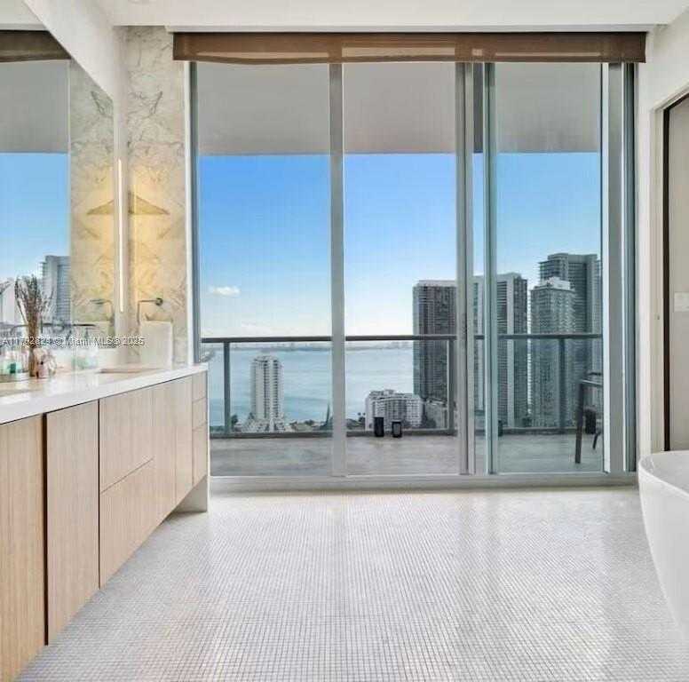 Small Image of 3470 EAST COAST AVE #PH207, Miami Number 32