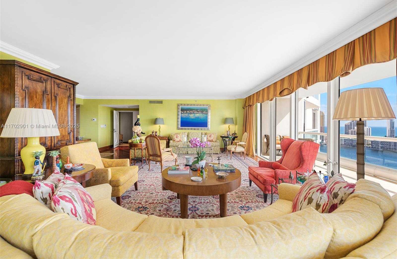 Small Image of 2600 ISLAND BLVD #2502, Aventura Number 6