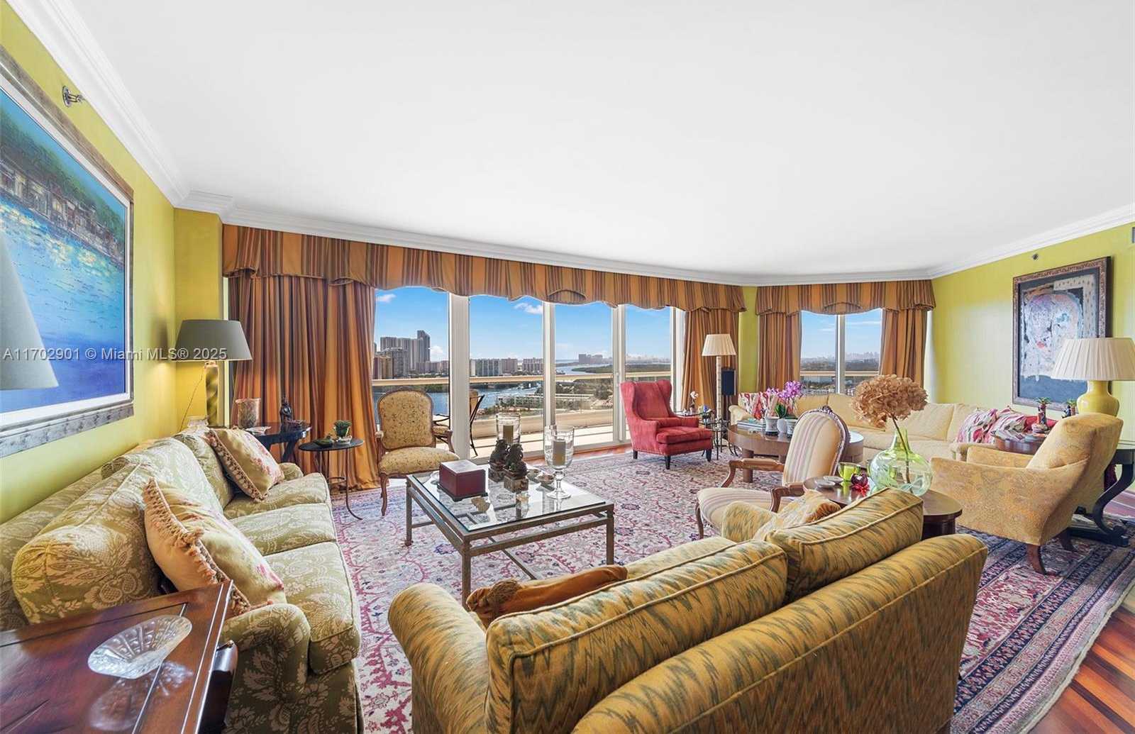 Small Image of 2600 ISLAND BLVD #2502, Aventura Number 7