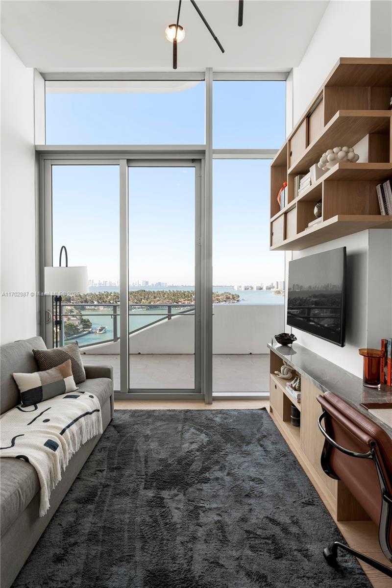 Small Image of 6800 INDIAN CREEK DR #PH2, Miami Beach Number 24