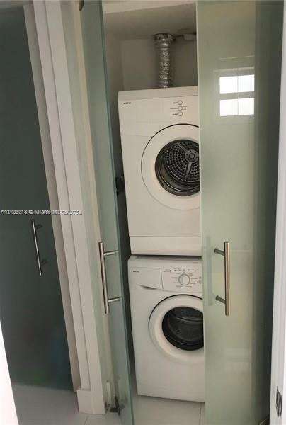 Small Image of 5005 COLLINS AVE #1108, Miami Beach Number 16