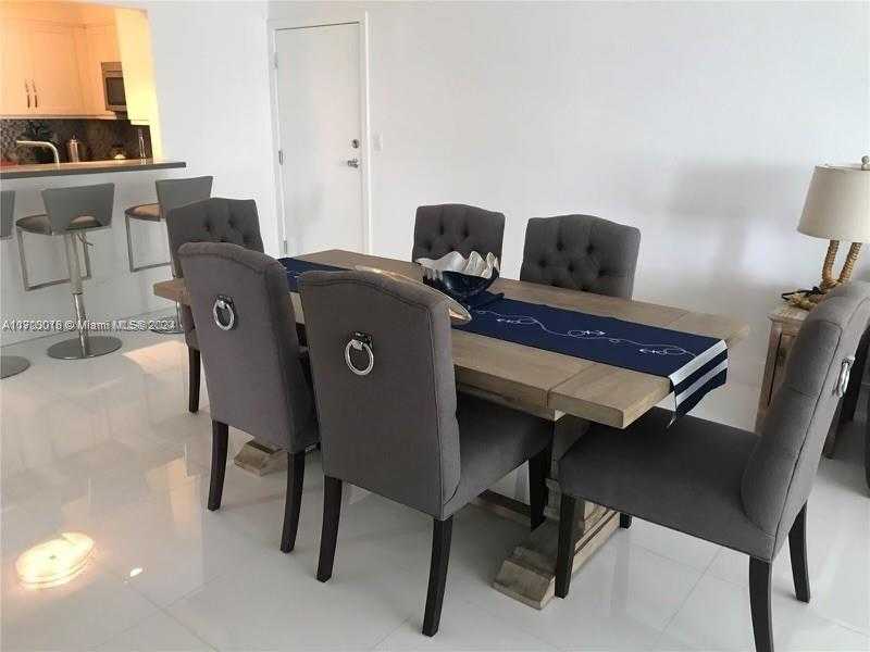 Small Image of 5005 COLLINS AVE #1108, Miami Beach Number 7