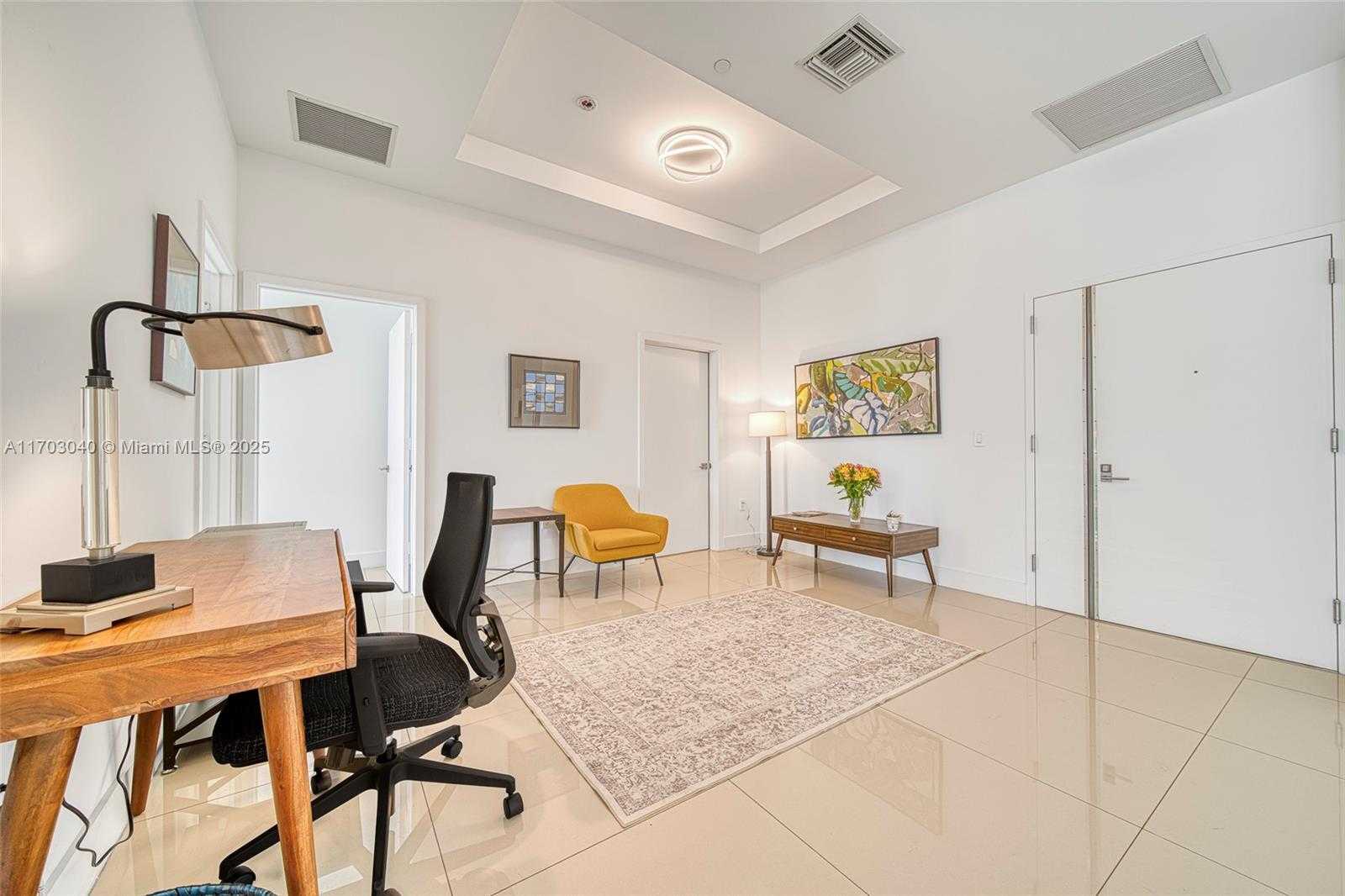Small Image of 45 SOUTH WEST 9TH ST #LPH 4504, Miami Number 12