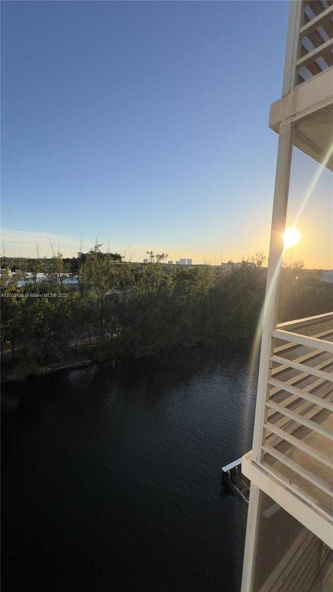 Small Image of 3660 NORTH EAST 166TH ST #607, North Miami Beach Number 7