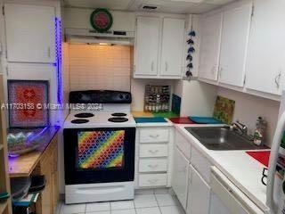 Small Image of 5005 COLLINS AVE #1502, Miami Beach Number 11