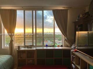 Small Image of 5005 COLLINS AVE #1502, Miami Beach Number 2