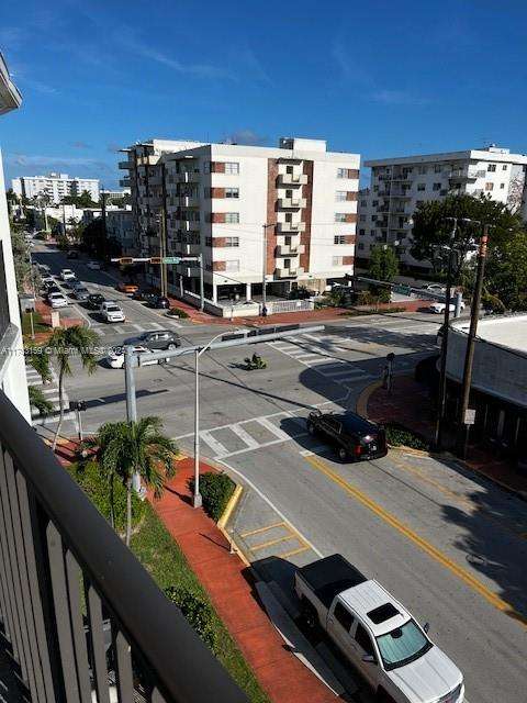 Small Image of 1100 ALTON RD #5D, Miami Beach Number 4