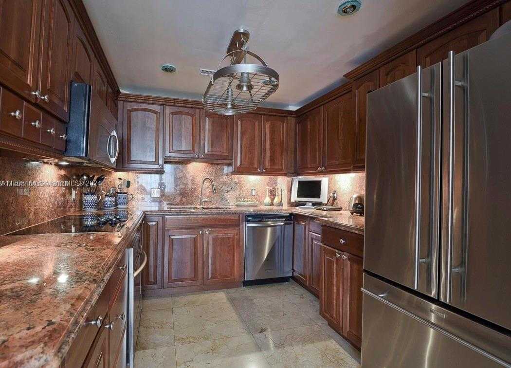 Small Image of 1985 SOUTH OCEAN DR #2F, Hallandale Beach Number 2