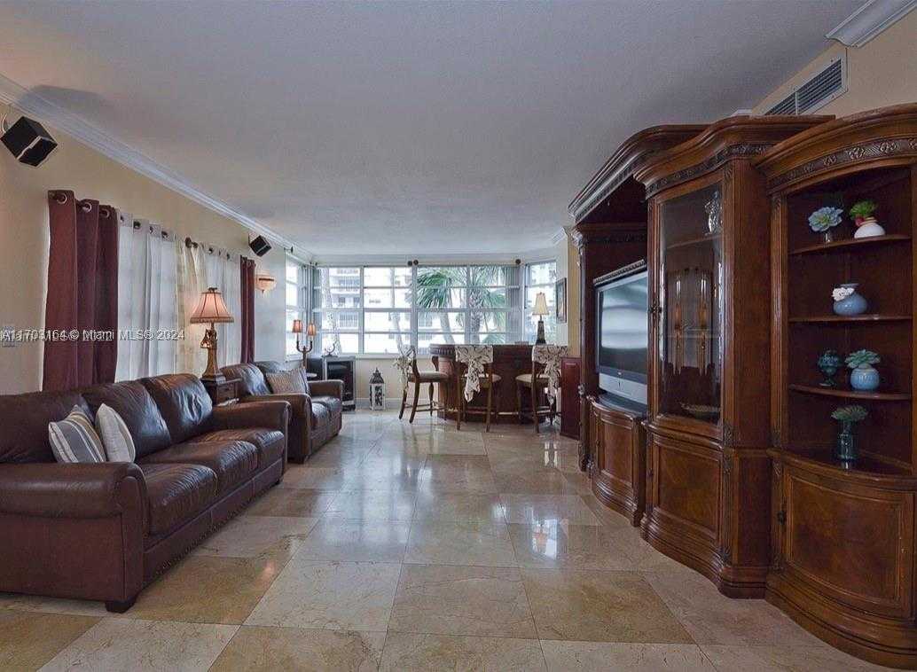 Small Image of 1985 SOUTH OCEAN DR #2F, Hallandale Beach Number 4