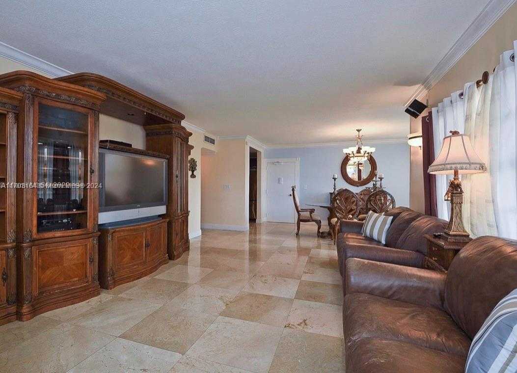 Small Image of 1985 SOUTH OCEAN DR #2F, Hallandale Beach Number 5