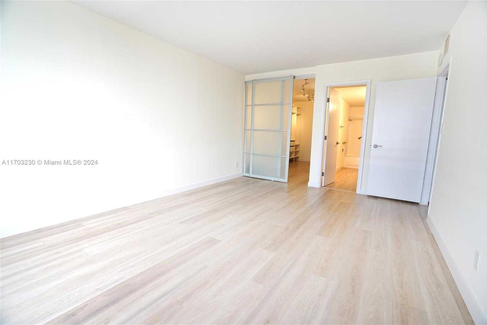 Small Image of 2500 PARKVIEW DR #2020, Hallandale Beach Number 9