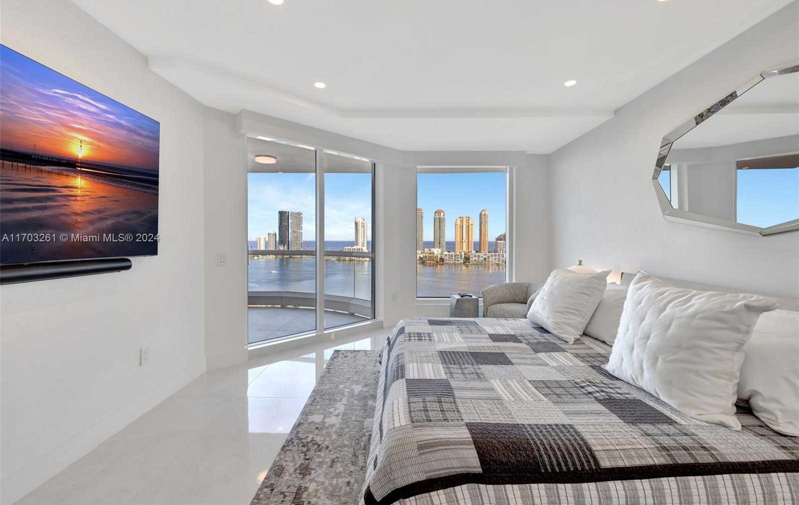 Small Image of 6000 ISLAND BLVD #2304, Aventura Number 36