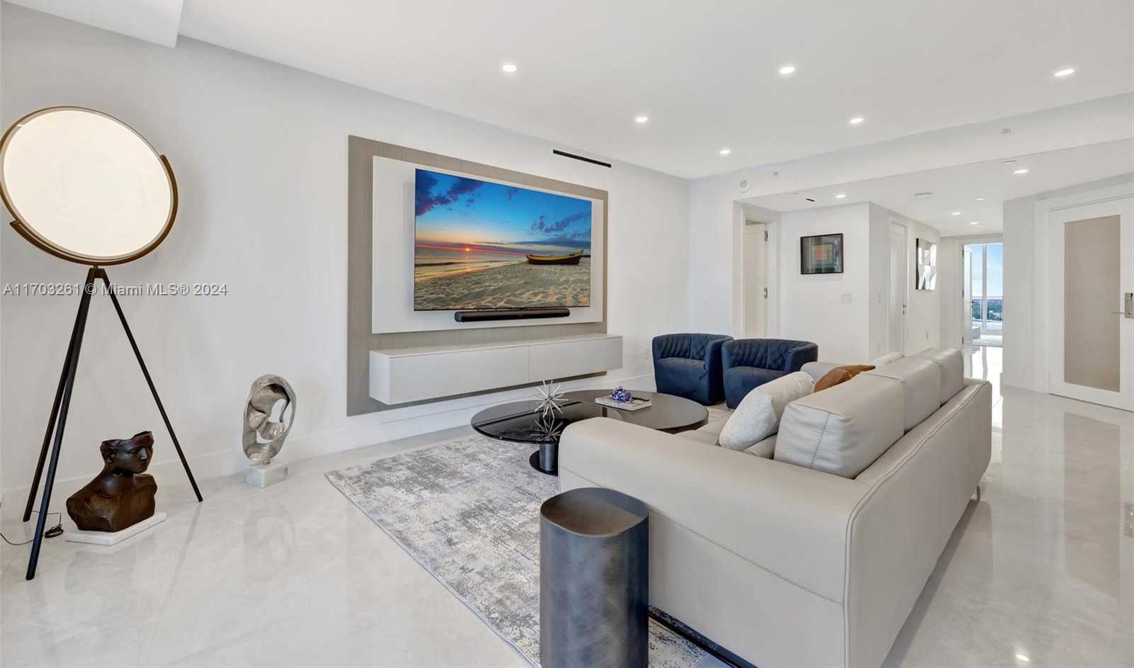 Small Image of 6000 ISLAND BLVD #2304, Aventura Number 4