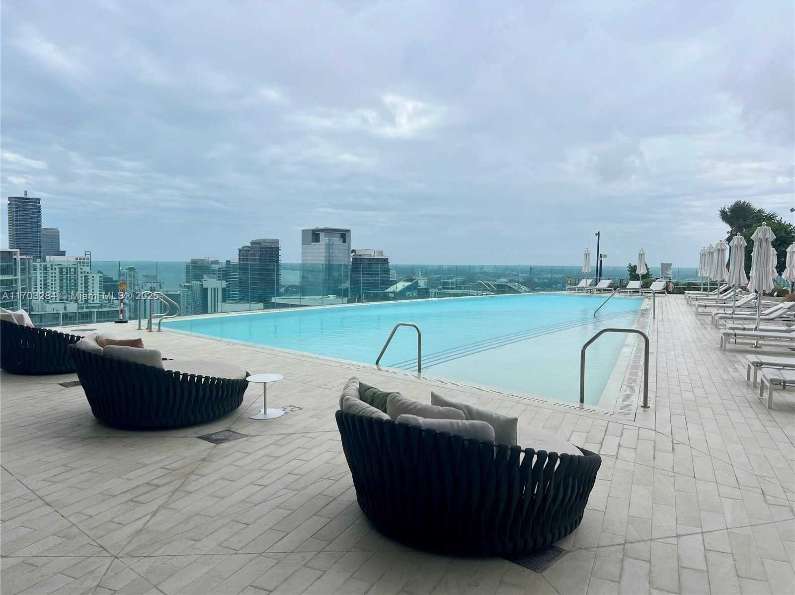 Small Image of 300 BISCAYNE BLVD WAY #3407, Miami Number 38