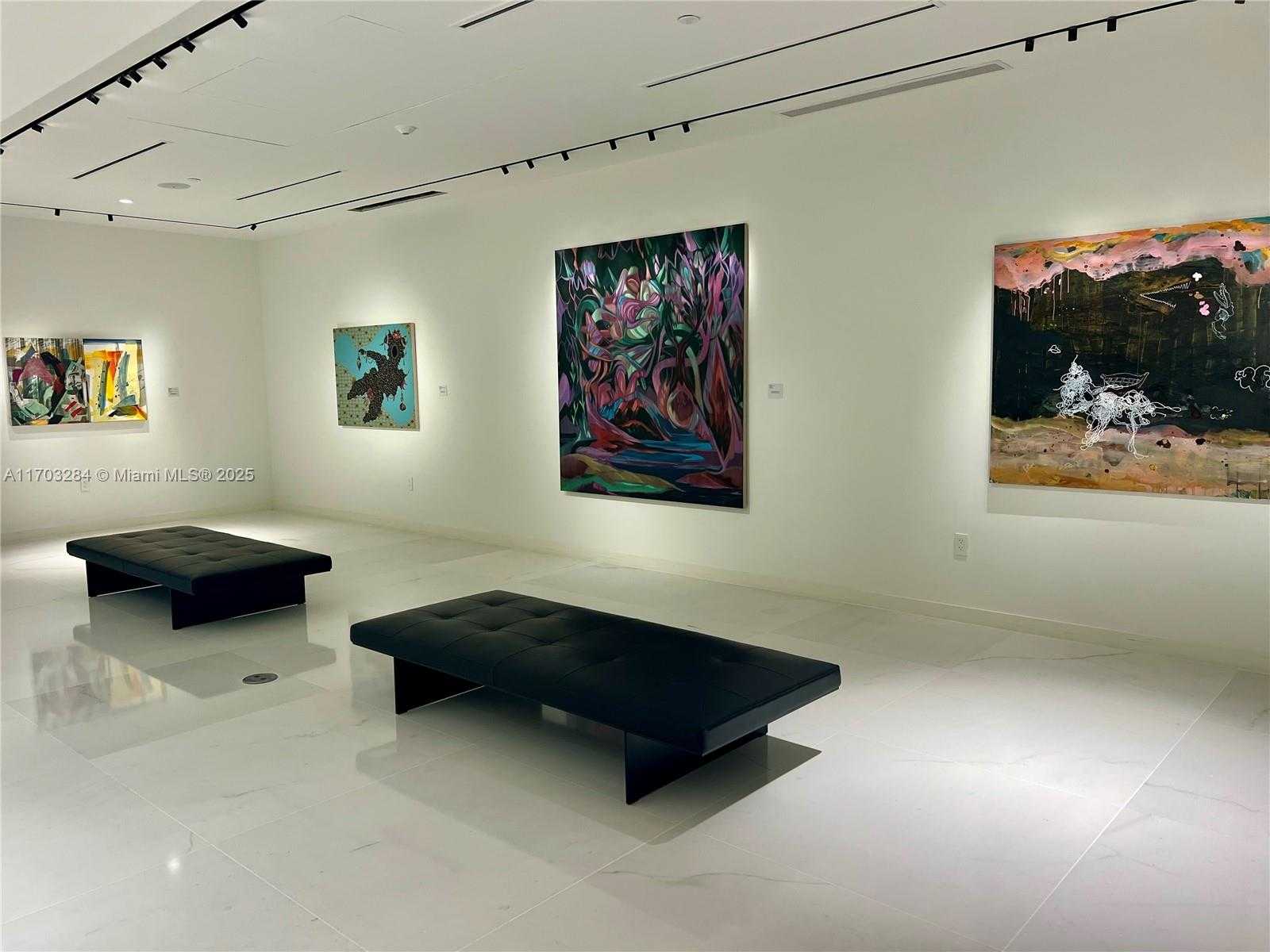 Small Image of 300 BISCAYNE BLVD WAY #3407, Miami Number 50