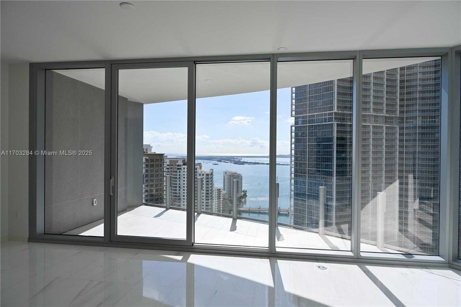 Small Image of 300 BISCAYNE BLVD WAY #3407, Miami Number 65