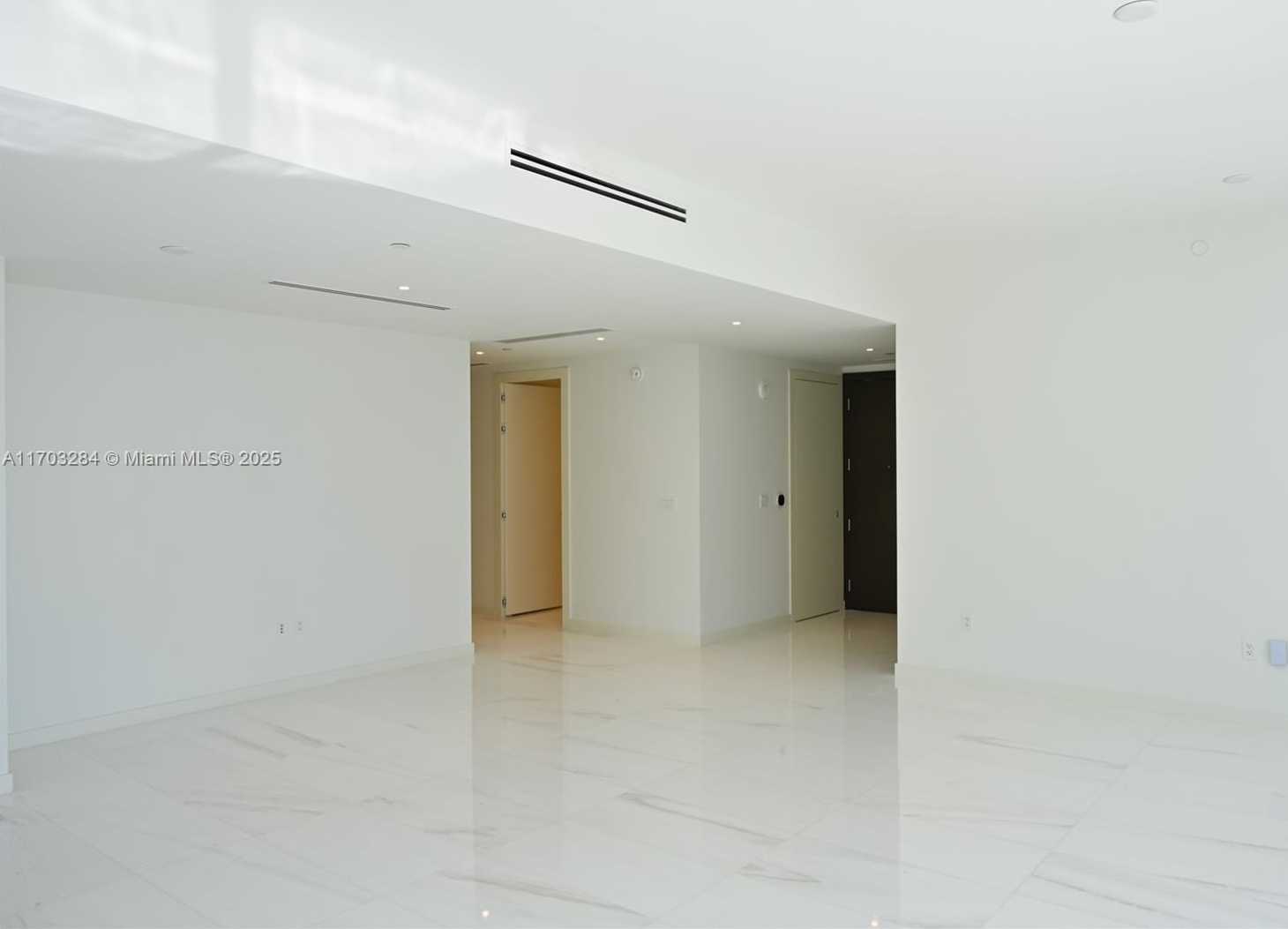 Small Image of 300 BISCAYNE BLVD WAY #3407, Miami Number 66