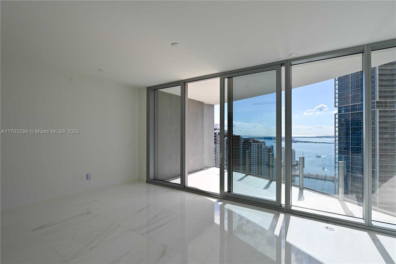 Small Image of 300 BISCAYNE BLVD WAY #3407, Miami Number 67