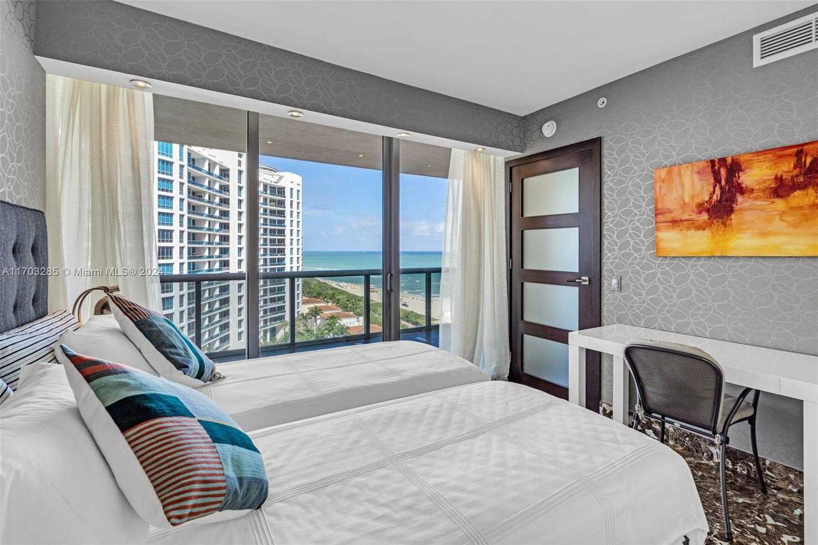 Small Image of 5875 COLLINS AVE #1503, Miami Beach Number 24