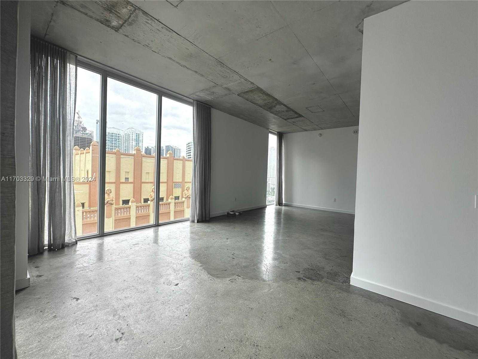 Small Image of 151 SOUTH EAST 1ST ST #1501, Miami Number 13