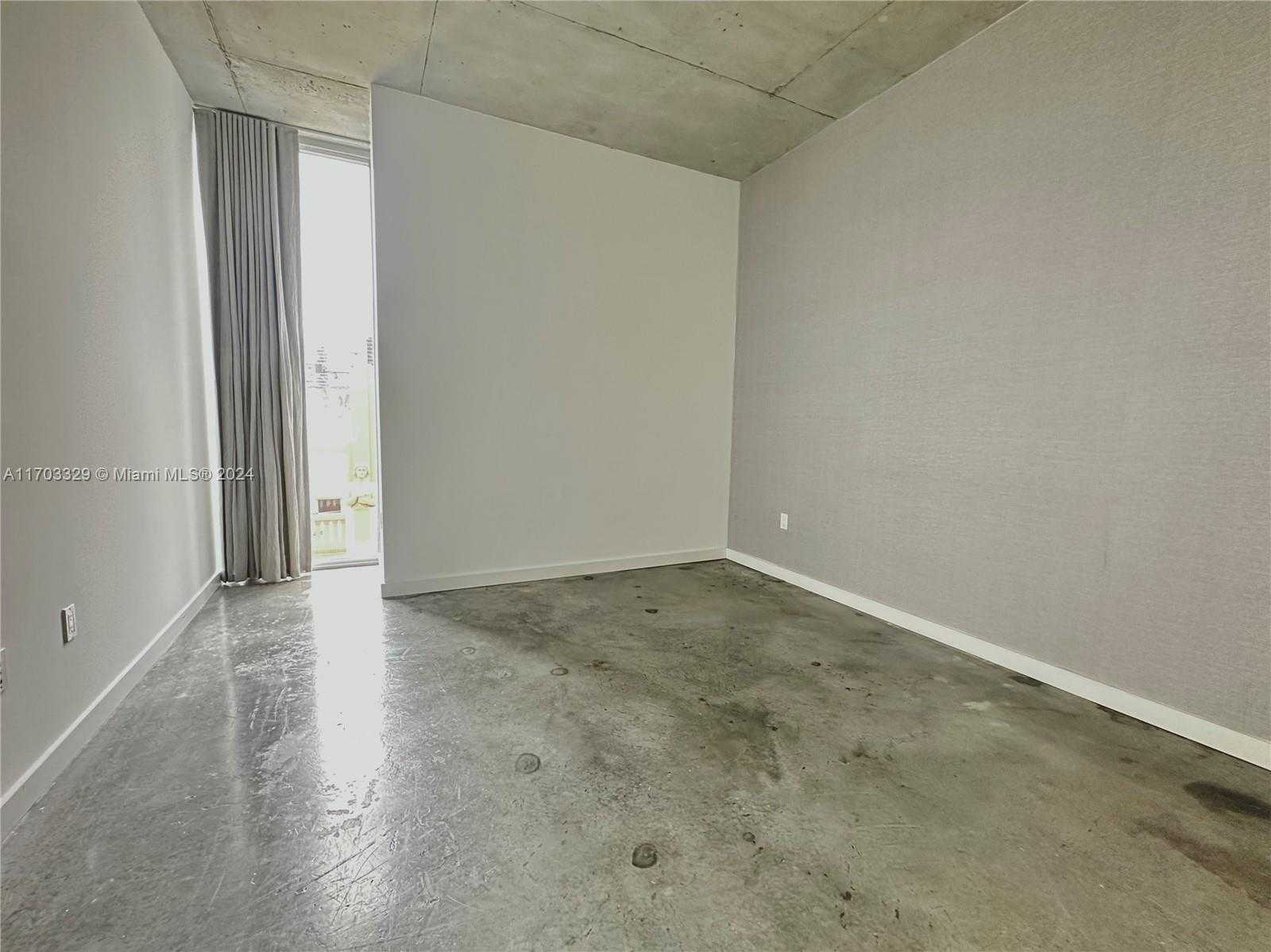 Small Image of 151 SOUTH EAST 1ST ST #1501, Miami Number 6