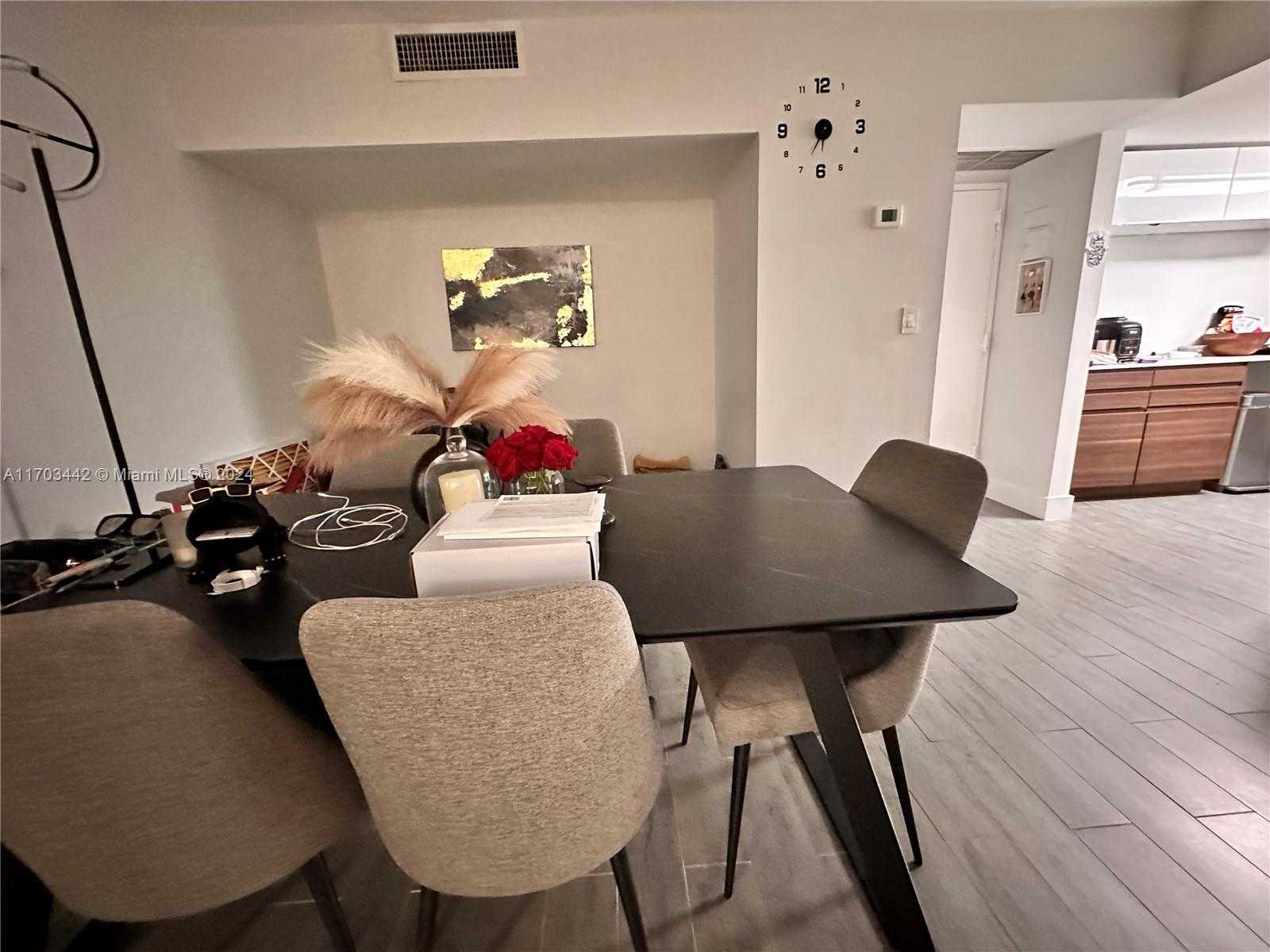 Small Image of 20505 EAST COUNTRY CLUB DR #1836, Aventura Number 4
