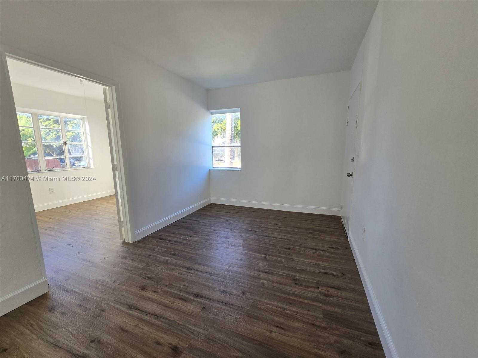 Small Image of 660 84TH ST #39, Miami Beach Number 5