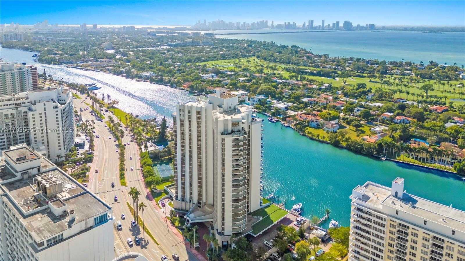 Small Image of 5500 COLLINS AVE #2302, Miami Beach Number 13