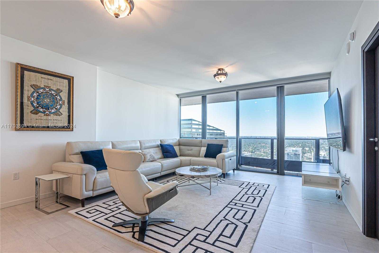 Small Image of 1000 BRICKELL PLZ #3806, Miami Number 3