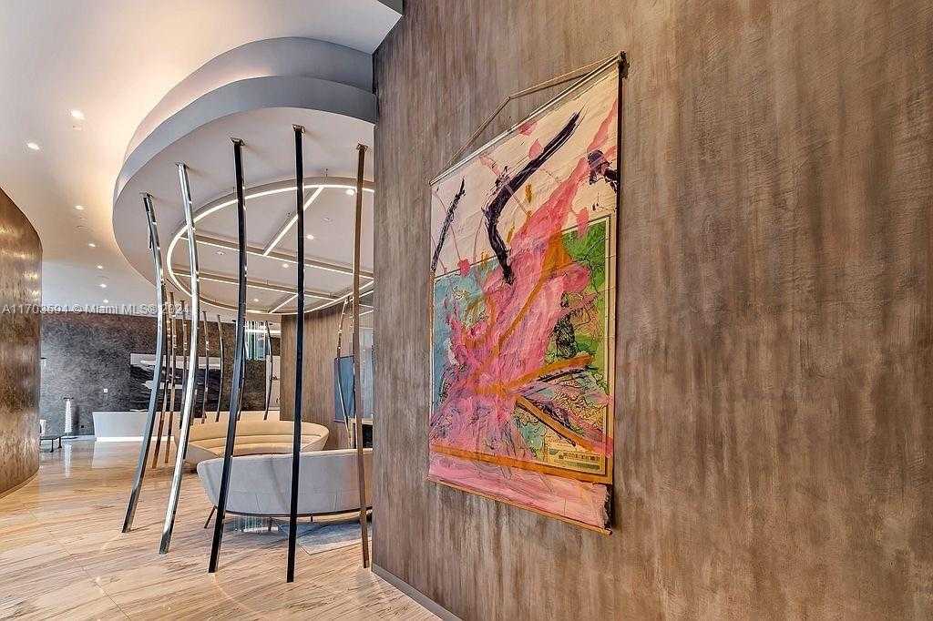 Small Image of 1000 BRICKELL PLZ #3806, Miami Number 30