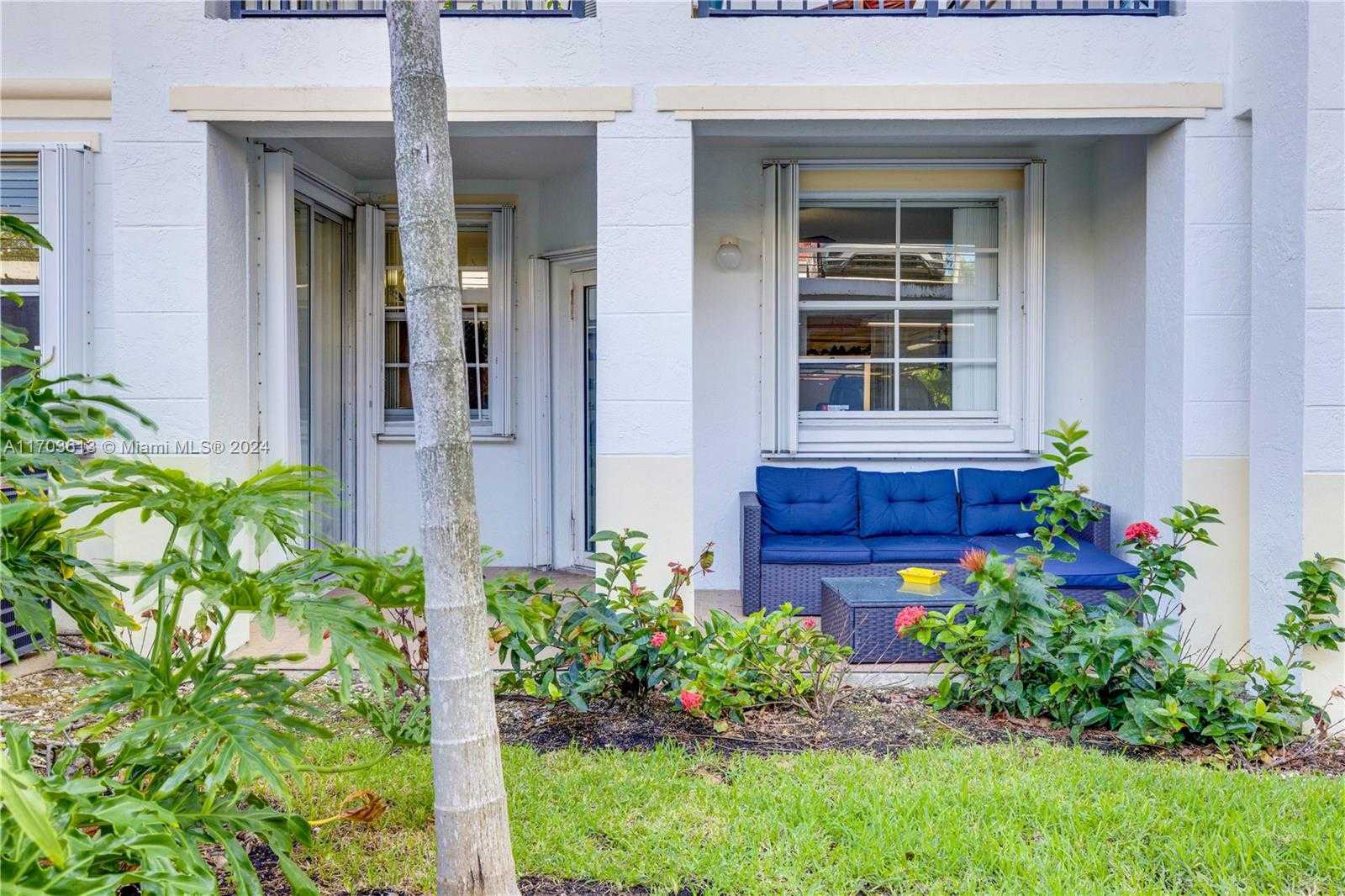 Small Image of 3105 NE 184th St, Aventura, FL 33160, USA Number 29