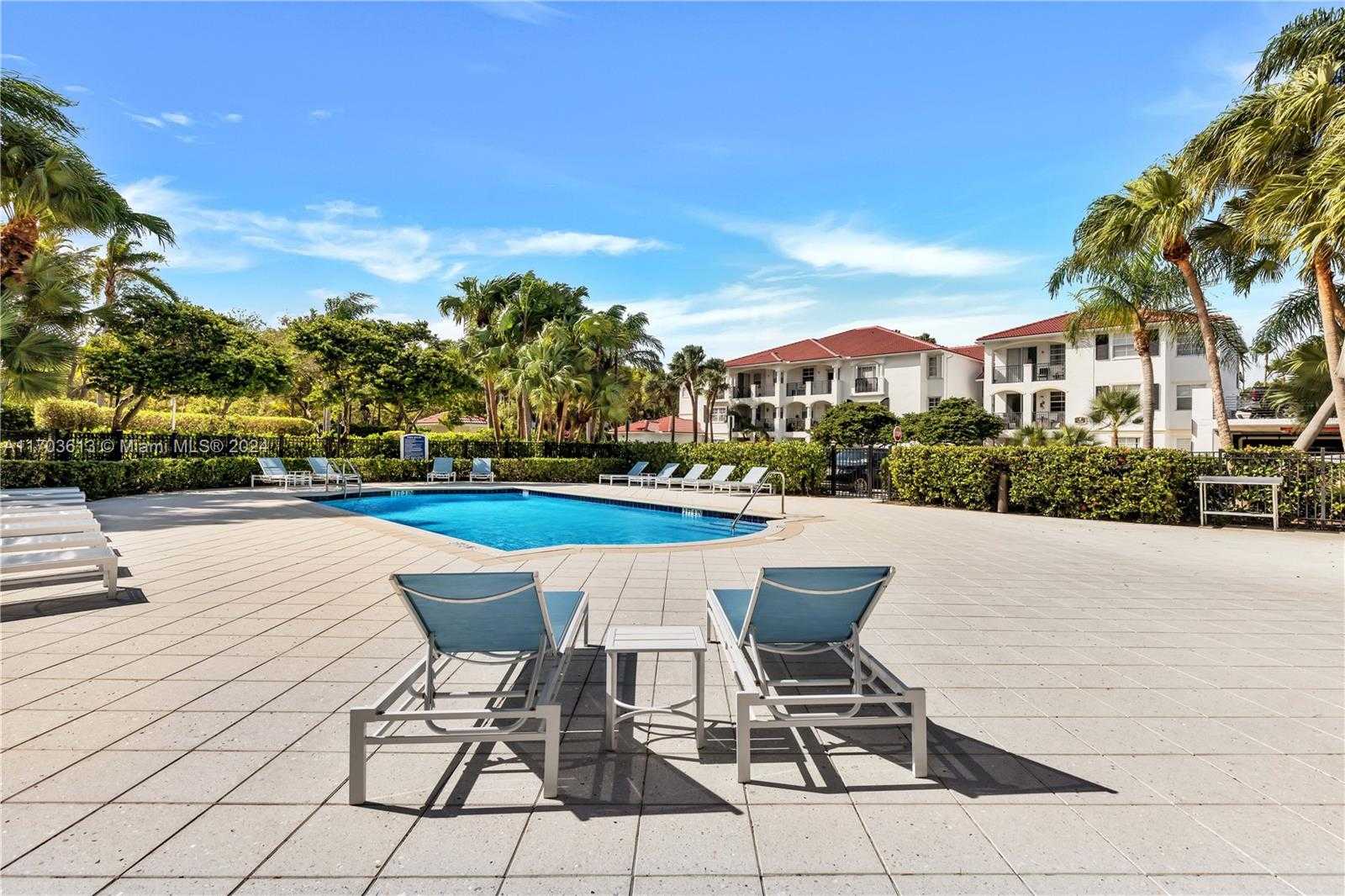 Small Image of 3105 NE 184th St, Aventura, FL 33160, USA Number 40
