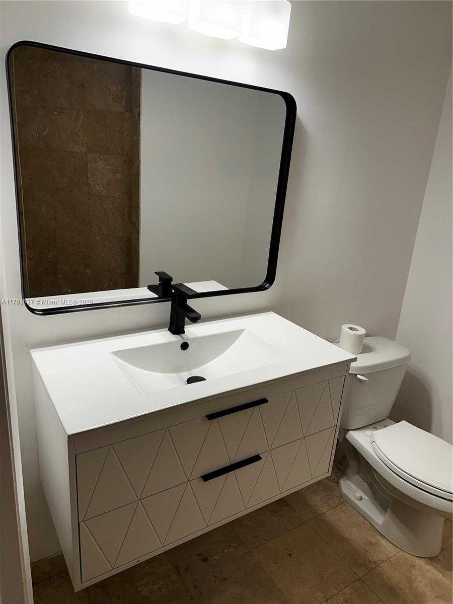 Small Image of 350 SOUTH MIAMI AVE #1704, Miami Number 14