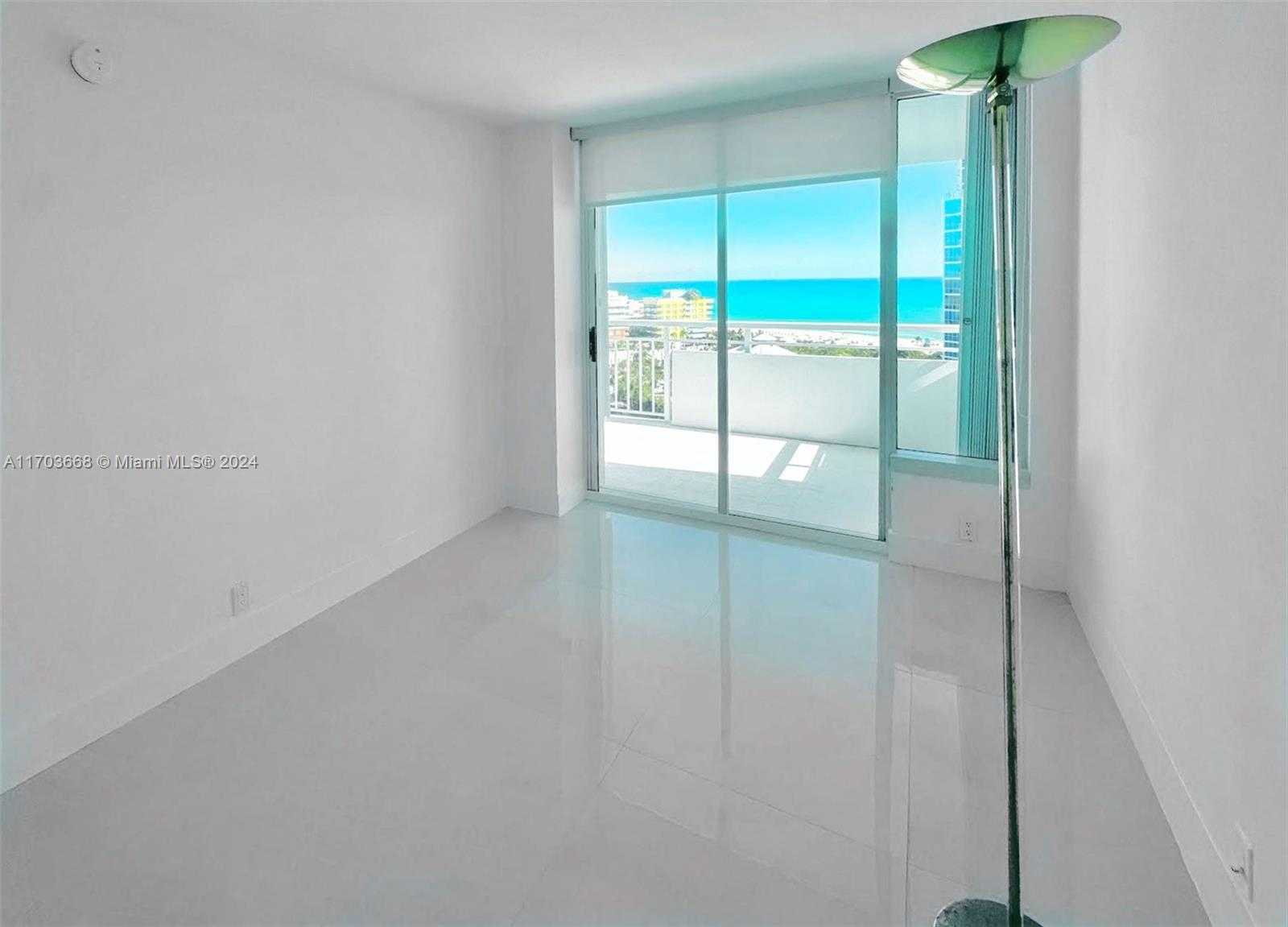 Small Image of 400 SOUTH POINTE DR #1610, Miami Beach Number 6