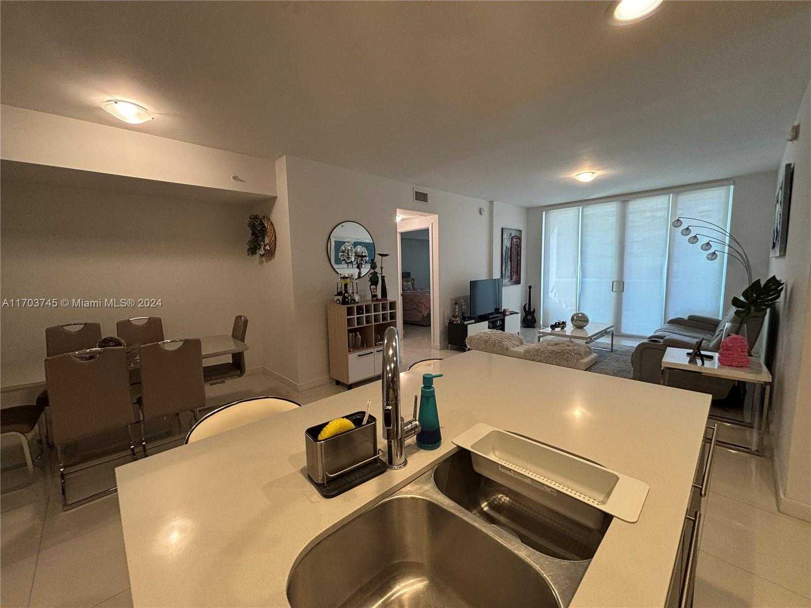Small Image of 7825 NORTH WEST 107TH AVE #310, Doral Number 4