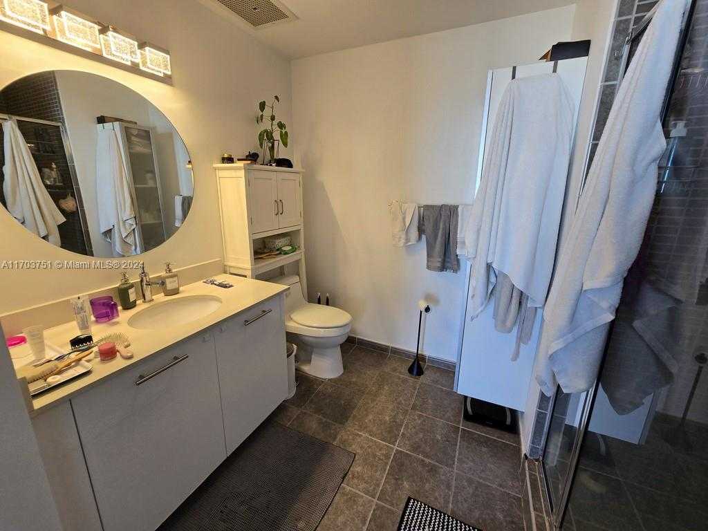 Small Image of 3470 EAST COAST AVE #H1404, Miami Number 12
